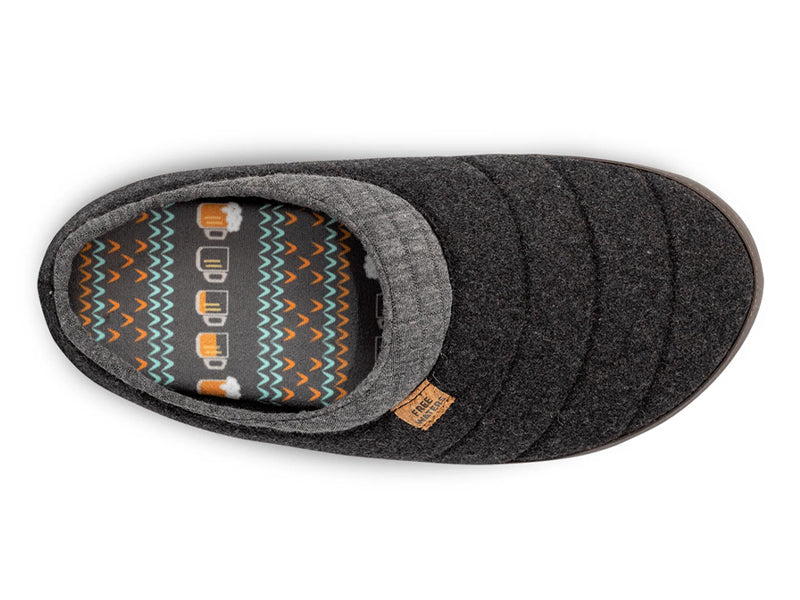 Freewaters Jeffrey Quilted - Mens Slipper