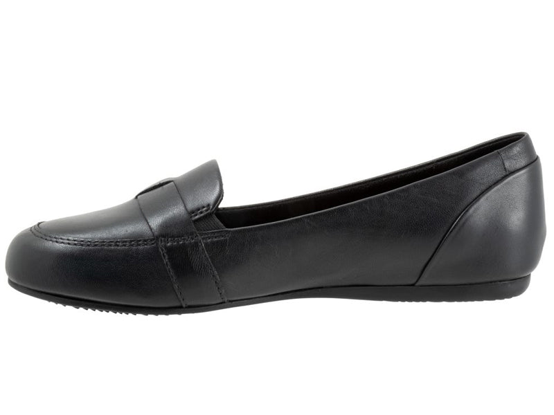 Softwalk Serra - Womens Flats