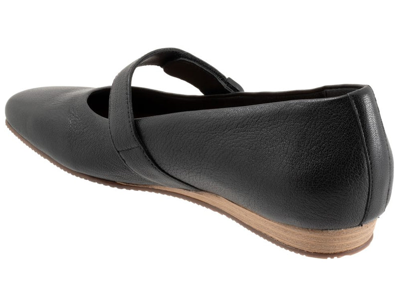 Softwalk Valdivia - Womens Flats