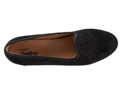 Trotters Ioni - Women's Flat